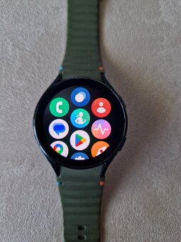 Samsung Galaxy Watch4 44mm zelená - 5