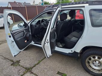 DACIA DUSTER 1,5 DCi 4x4,KLIMA,ESP,ABS,ČR,SERVISKA - 5