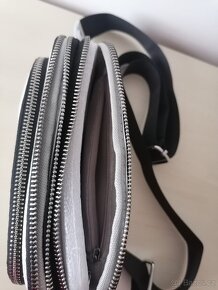 Dámská kožená kvalitní kabelka Crossbody. NOVÁ - 5
