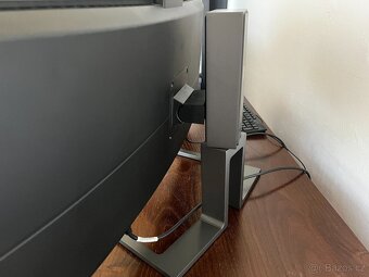 Prodám Philips 499P9H – 49" zakřivený ultraširoký monitor - 5