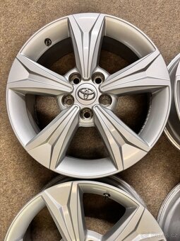 5x114,3 R17 originál alu Toyota C-HR - 5