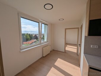 Pronájem bytu 3+1 70 m² Velehradská, Kroměříž - 5