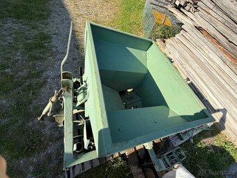 Dvouřádkový sazeč brambor - 5