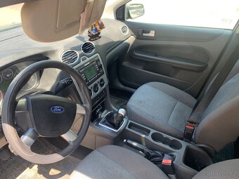 Prodám Ford Focus 1.6 66kw - 5