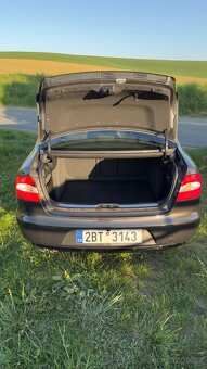 Škoda Superb 2.0 TDI 103kw DSG - 5