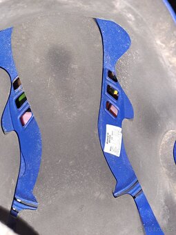 Hokejové vybaveni - 5