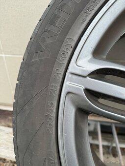 AUDI Q5 ALU R20 LETNÍ PNEU 225/45 - 5