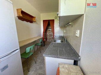 Prodej bytu 3+1, 66 m², Strakonice, ul. Arch. Dubského - 5