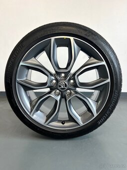 ☀️ Letní Alu kola Crater, Škoda Karoq, 5x112 r19 - 5