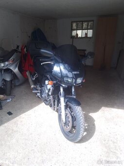 Yamaha Fazer 600 - 5