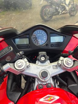 Honda VFR 800 VTEC - 5