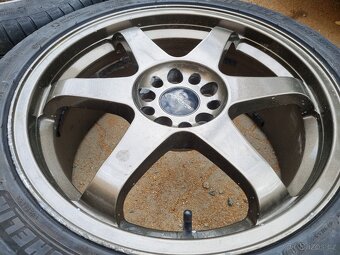 Japan Racing 18x8JJ + Michelin Pilot Sport 4 245/40 - 5