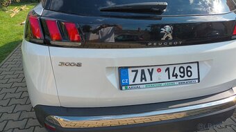 PEUGEOT 3008 1.5b HDi 130 Allure AT - 5