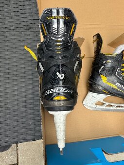 Hokejové brusle Bauer Supreme velikost 33 (Y13) - 5