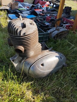 Jawa250 motor - 5