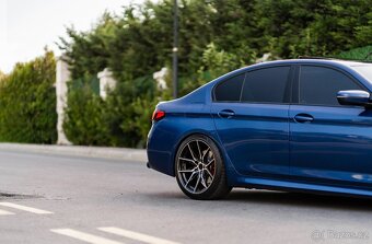 Nová ALU kola pro BMW / VW T5/T6 / Opel Insignia 5x120 19" - 5