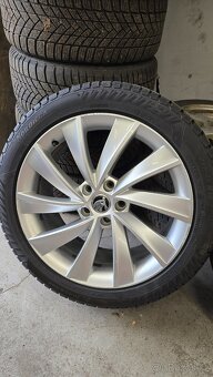 Alu pegasus r18 superb 3 8jx18 et44 - 5