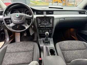 Škoda Superb Combi 2.0 TDI 9/2012 Family / NAVIGACE - 5