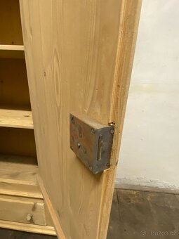 Smrková Barokní Skříň - 5