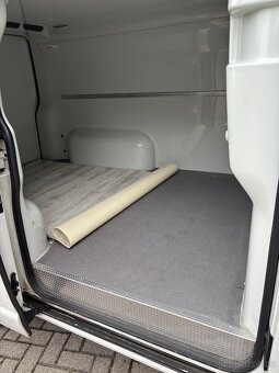 Prodám Volkswagen Transporter T6 2.0tdi - 5