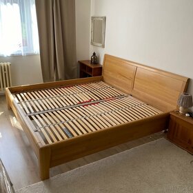 Manželská postel z masivu - 200 cm x 200 cm - 5