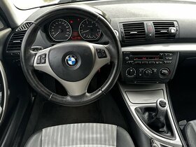 BMW 116i 85kw, r.2006, serviska, STK, klima - 5