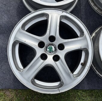 Originální alu kola Škoda 15", 5x100, 6jX15H2 ET38 - 5
