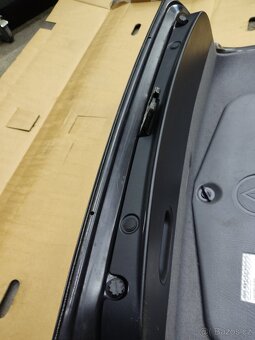 BMW e39 US víko kufru - 5