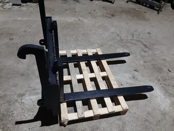 Paletizační vidle Manitou a JCB lyžiny - 5