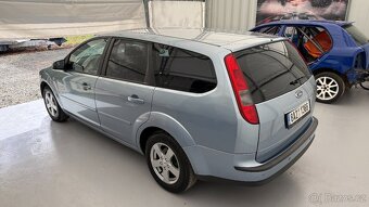 Ford Focus kombi 1.6i 74kw - možnost splátek - 5