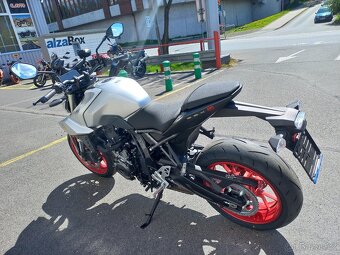 Suzuki GSX 8S NOVÝ MOTOCYKL - 5