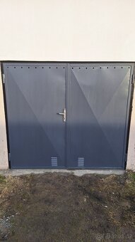 Pronájem garáže Strakonice u Coopu - 5