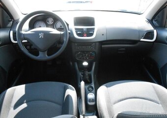 Peugeot 206 1,4 55 kW PLUS KLIMA Serviska benzín - 5