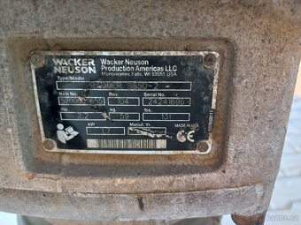 Vibrační pěch Wacker neuson BS 50-2 - 5