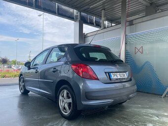 Peugeot 207 - 5