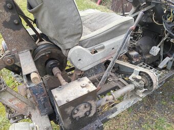 Traktor domácí výroby 4x4 - 5