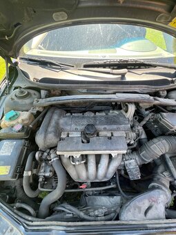 Volvo S60 2.4 103kW - 5