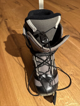 Dámské snowboardové boty od f.: Salomon - EU 38, MP - 5