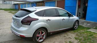 Ford Focus mk3 , 1.6 r.v.2011 benzín - 5