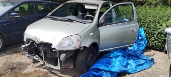 Toyota yaris 1.4 d4d rok 2002 - 5