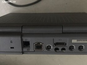 starý Macintosh PowerBook 160 Apple Laptop r.1992 - 5