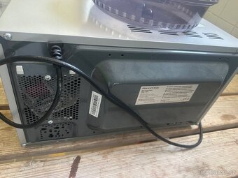 Milrovlnná trouba Philco - 5