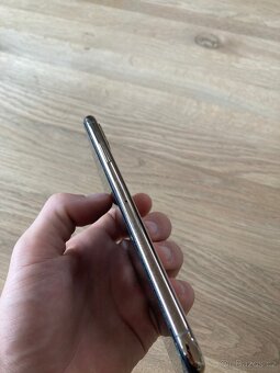 Apple iPhone xs max 256gb-baterie 78%- zachovalý stav - 5