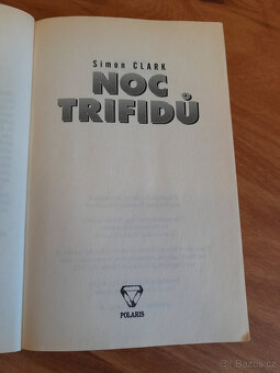 Kniha scifi Simon Clark, Noc trifidů - 5