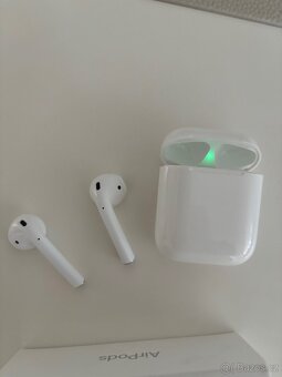 AirPods Apple 2 generace - 5