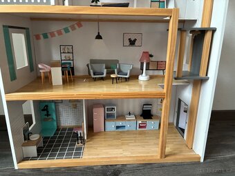 Domeček pro panenky - 5