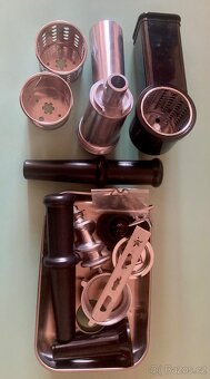 Kuchyňský robot - Philco PHSM 9000 - 5