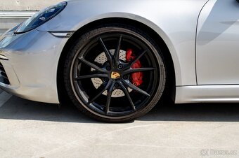 Porsche Cayman 718 S - 5