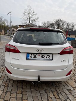 Hyundai i30 combi 1.6TDi 2017 - 5