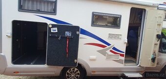 Obytný vůz Euramobil, Ford tranzit 2,2 103kW - 5